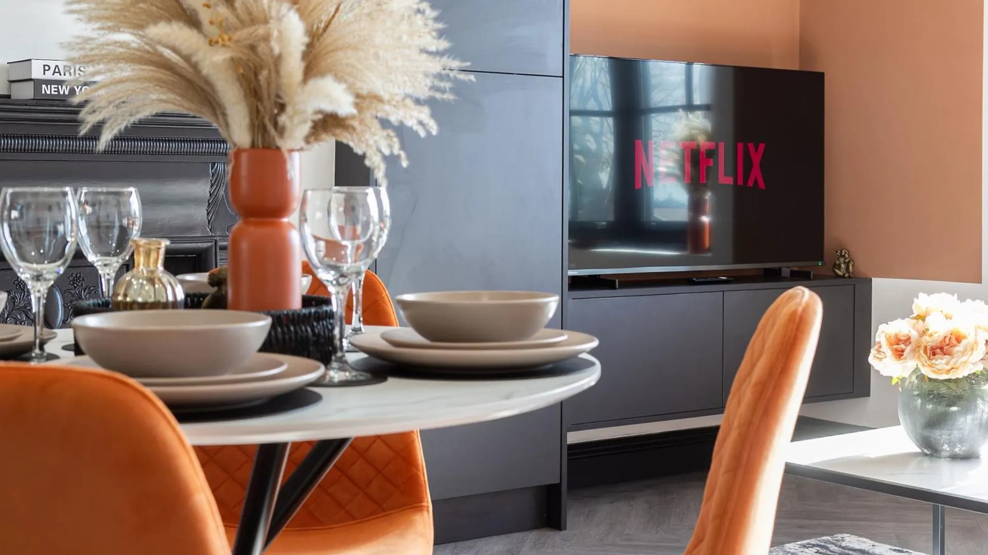 5 Beds 2 Bath City Apartment On Street Parking - Rose Platinum Properties Brighton